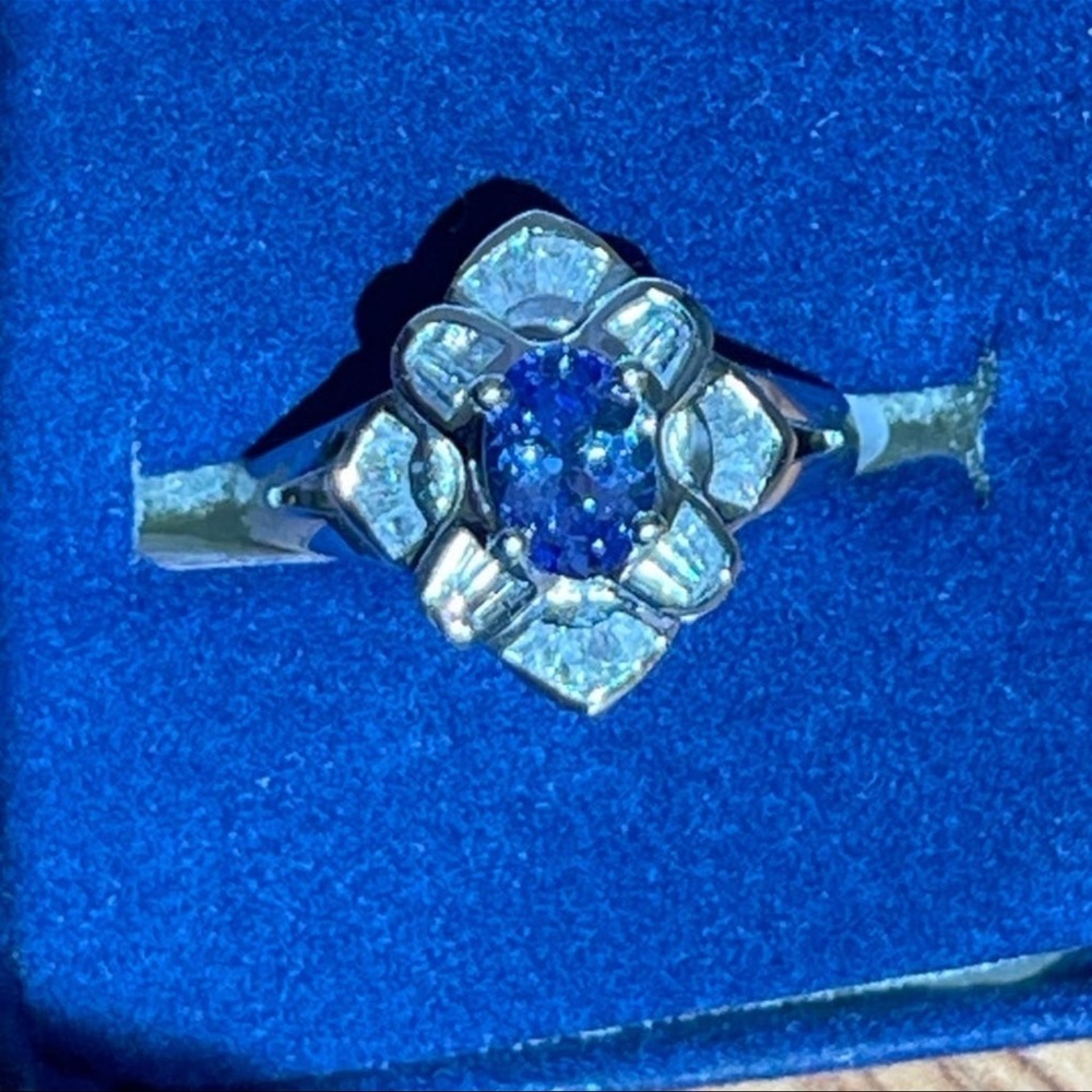 Diamond tanzanite Gold ring